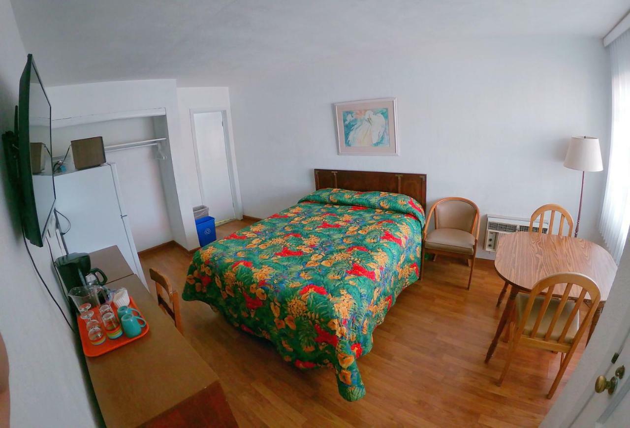 Sea Chest Motel Dot Com Wildwood Crest Exterior photo